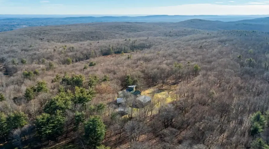 27 Ridge Road, Canton, Connecticut, 06019, United States, 5 Bedrooms Bedrooms, 11 Rooms Rooms,2 BathroomsBathrooms,Residential,For Sale,Ridge Road,1696182