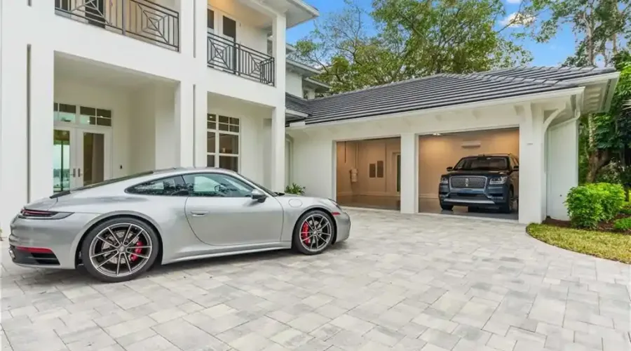 505 SE Saint Lucie Boulevard, Stuart, Florida, 34996, United States, 4 Bedrooms Bedrooms, ,6 BathroomsBathrooms,Residential,For Sale,505 SE Saint Lucie Boulevard,1697625