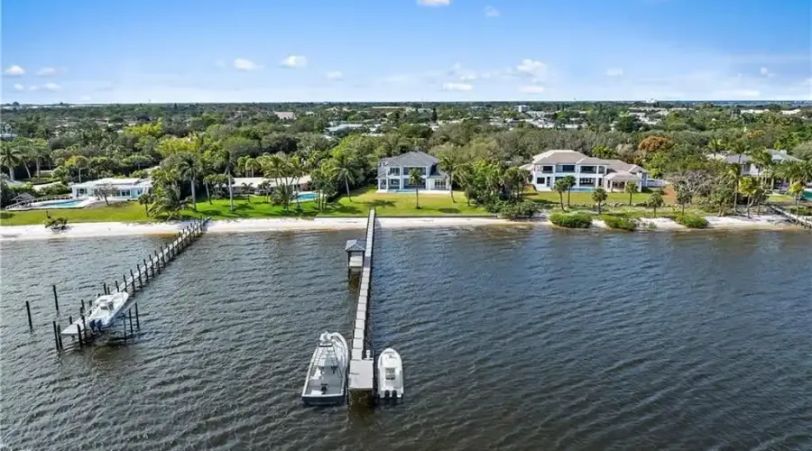 505 SE Saint Lucie Boulevard, Stuart, Florida, 34996, United States, 4 Bedrooms Bedrooms, ,6 BathroomsBathrooms,Residential,For Sale,505 SE Saint Lucie Boulevard,1697625