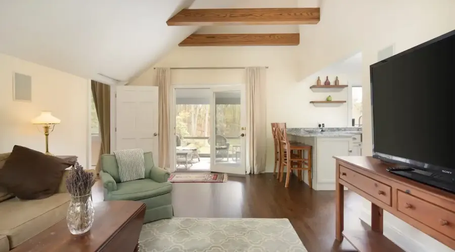 6 Juniper Ledge Lane, Lakeville, Connecticut, 06039, United States, 4 Bedrooms Bedrooms, 7 Rooms Rooms,3 BathroomsBathrooms,Residential,For Sale,Juniper Ledge ,1697845