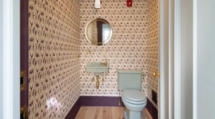 14 Main Street, Salisbury, Connecticut, 06068, United States, ,2 BathroomsBathrooms,Office,For Sale,Main ,1697847