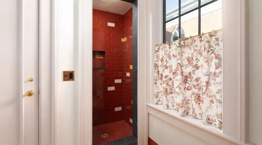 14 Main Street, Salisbury, Connecticut, 06068, United States, ,2 BathroomsBathrooms,Office,For Sale,Main ,1697847