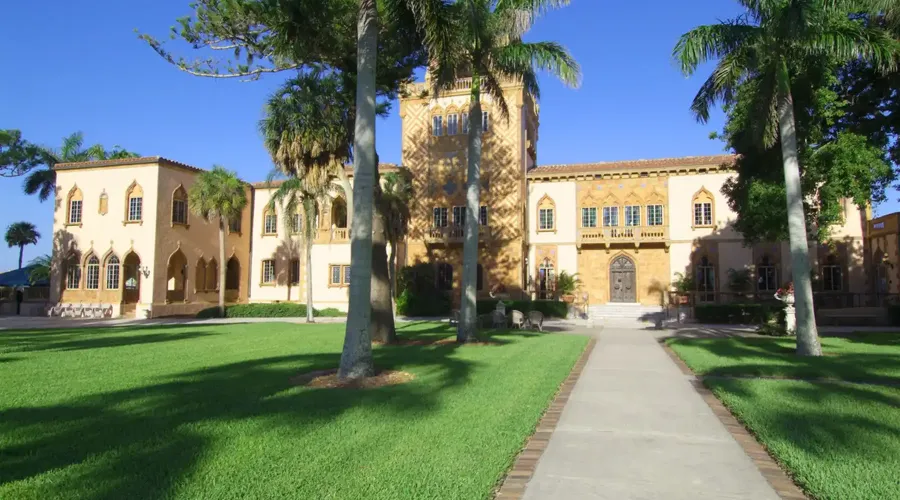 435 S Gulfstream Avenue #1005, Sarasota, Florida, 34236, United States, 2 Bedrooms Bedrooms, ,2 BathroomsBathrooms,Residential,For Sale,435 S Gulfstream Avenue #1005,1705339