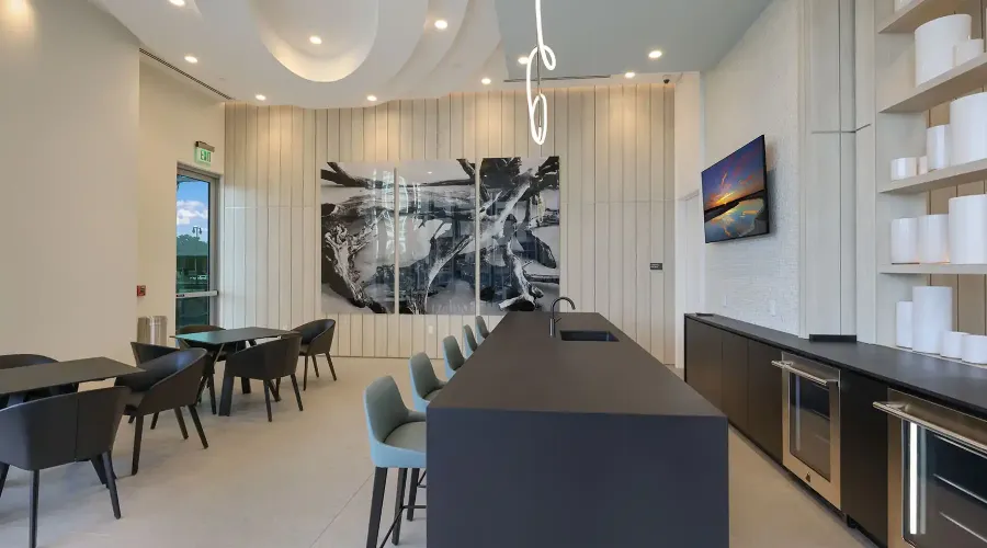 301 Quay Commons #1111, Sarasota, Florida, 34236, United States, 2 Bedrooms Bedrooms, ,3 BathroomsBathrooms,Residential,For Sale,301 Quay Commons #1111,1705365