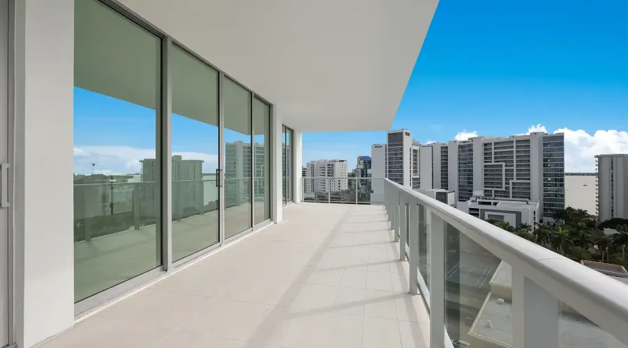 301 Quay Commons #1111, Sarasota, Florida, 34236, United States, 2 Bedrooms Bedrooms, ,3 BathroomsBathrooms,Residential,For Sale,301 Quay Commons #1111,1705365