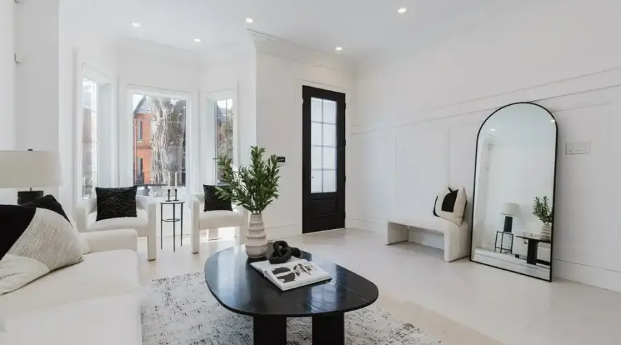 129 Beaconsfield Ave, Toronto, Ontario, M6J 3J5, Canada, 4 Bedrooms Bedrooms, ,5 BathroomsBathrooms,Residential,For Sale,Beaconsfield Ave,1705679