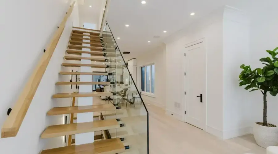 129 Beaconsfield Ave, Toronto, Ontario, M6J 3J5, Canada, 4 Bedrooms Bedrooms, ,5 BathroomsBathrooms,Residential,For Sale,Beaconsfield Ave,1705679
