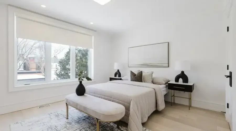 129 Beaconsfield Ave, Toronto, Ontario, M6J 3J5, Canada, 4 Bedrooms Bedrooms, ,5 BathroomsBathrooms,Residential,For Sale,Beaconsfield Ave,1705679