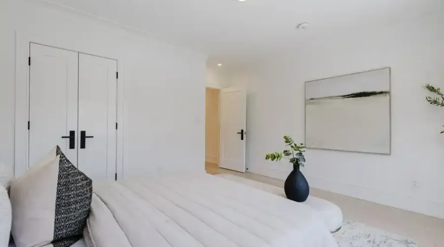 129 Beaconsfield Ave, Toronto, Ontario, M6J 3J5, Canada, 4 Bedrooms Bedrooms, ,5 BathroomsBathrooms,Residential,For Sale,Beaconsfield Ave,1705679