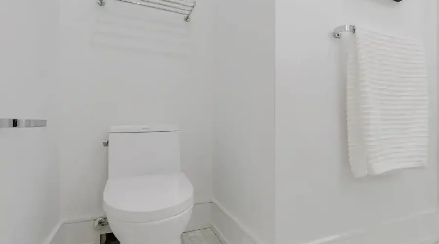 129 Beaconsfield Ave, Toronto, Ontario, M6J 3J5, Canada, 4 Bedrooms Bedrooms, ,5 BathroomsBathrooms,Residential,For Sale,Beaconsfield Ave,1705679