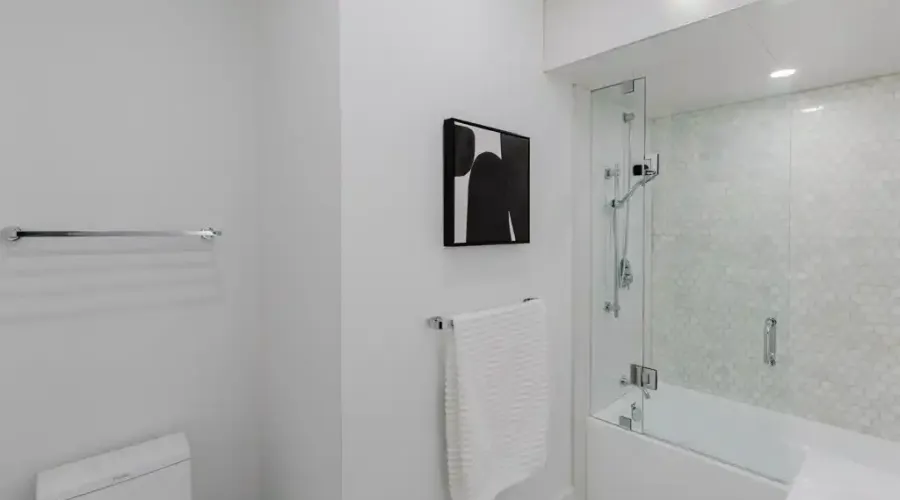129 Beaconsfield Ave, Toronto, Ontario, M6J 3J5, Canada, 4 Bedrooms Bedrooms, ,5 BathroomsBathrooms,Residential,For Sale,Beaconsfield Ave,1705679