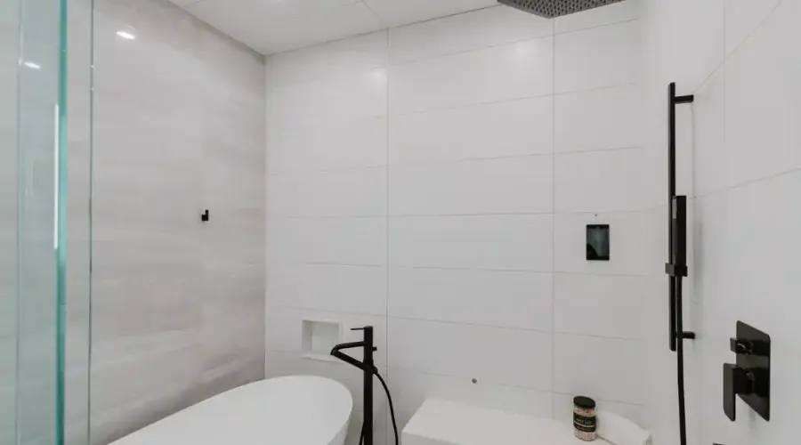 129 Beaconsfield Ave, Toronto, Ontario, M6J 3J5, Canada, 4 Bedrooms Bedrooms, ,5 BathroomsBathrooms,Residential,For Sale,Beaconsfield Ave,1705679