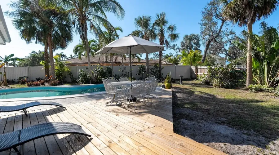 1846 Sandalwood Drive, Sarasota, Florida, 34231, United States, 3 Bedrooms Bedrooms, 6 Rooms Rooms,2 BathroomsBathrooms,Residential,For Sale,Sandalwood,1705961