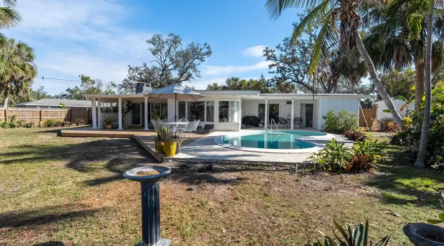 1846 Sandalwood Drive, Sarasota, Florida, 34231, United States, 3 Bedrooms Bedrooms, 6 Rooms Rooms,2 BathroomsBathrooms,Residential,For Sale,Sandalwood,1705961