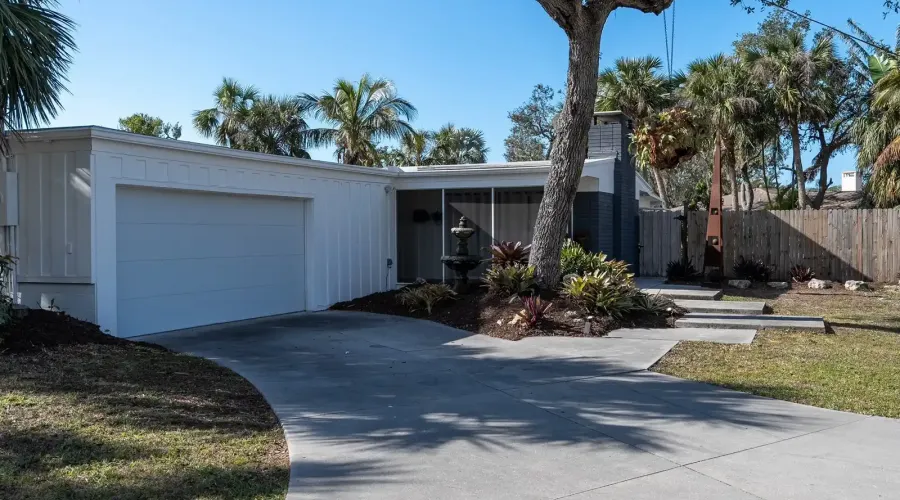 1846 Sandalwood Drive, Sarasota, Florida, 34231, United States, 3 Bedrooms Bedrooms, 6 Rooms Rooms,2 BathroomsBathrooms,Residential,For Sale,Sandalwood,1705961