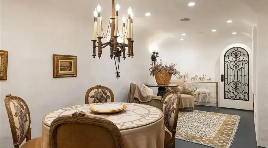 308 Ocean Avenue, Seal Beach, California, 90740, United States, 6 Bedrooms Bedrooms, ,8.5 BathroomsBathrooms,Residential,For Sale,308 Ocean Avenue,1706396