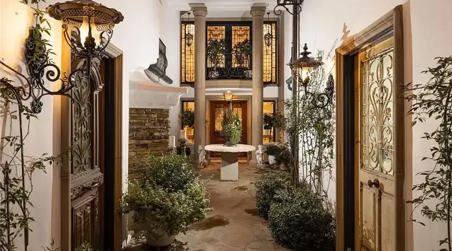 308 Ocean Avenue, Seal Beach, California, 90740, United States, 6 Bedrooms Bedrooms, ,8.5 BathroomsBathrooms,Residential,For Sale,308 Ocean Avenue,1706396