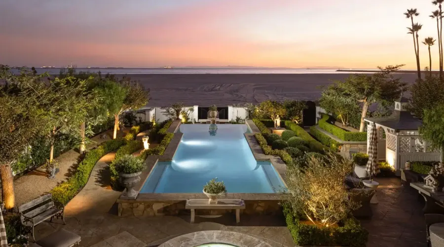 308 Ocean Avenue, Seal Beach, California, 90740, United States, 6 Bedrooms Bedrooms, ,8.5 BathroomsBathrooms,Residential,For Sale,308 Ocean Avenue,1706396