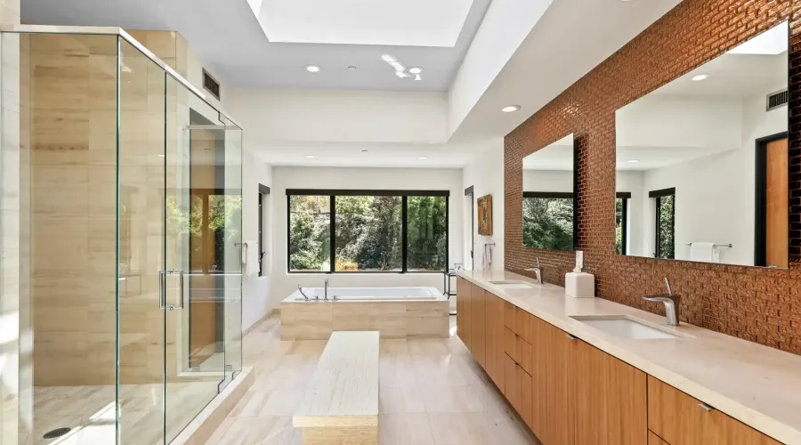 166 Rock Hill Rd, Belvedere Tiburon, California, 94920, United States, 4 Bedrooms Bedrooms, ,3.5 BathroomsBathrooms,Residential,For Sale,166 Rock Hill Rd,1710799