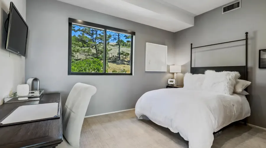 166 Rock Hill Rd, Belvedere Tiburon, California, 94920, United States, 4 Bedrooms Bedrooms, ,3.5 BathroomsBathrooms,Residential,For Sale,166 Rock Hill Rd,1710799