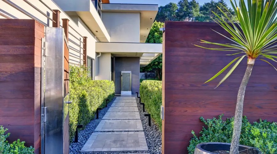 166 Rock Hill Rd, Belvedere Tiburon, California, 94920, United States, 4 Bedrooms Bedrooms, ,3.5 BathroomsBathrooms,Residential,For Sale,166 Rock Hill Rd,1710799