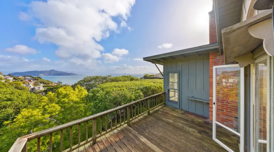 62-68 Lower Crescent Ave, Sausalito, California, 94965, United States, ,Residential,For Sale,62-68 Lower Crescent Ave,1710800