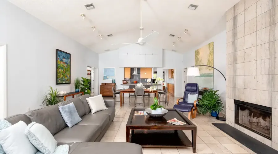 721 Cadiz Road, Venice, Florida, 34285, United States, 4 Bedrooms Bedrooms, 6 Rooms Rooms,3 BathroomsBathrooms,Residential,For Sale,Cadiz,1711070