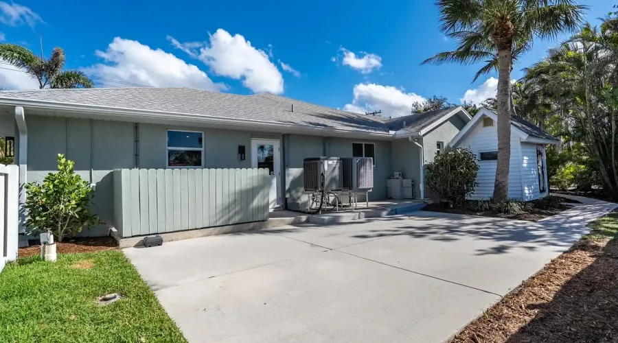 721 Cadiz Road, Venice, Florida, 34285, United States, 4 Bedrooms Bedrooms, 6 Rooms Rooms,3 BathroomsBathrooms,Residential,For Sale,Cadiz,1711070