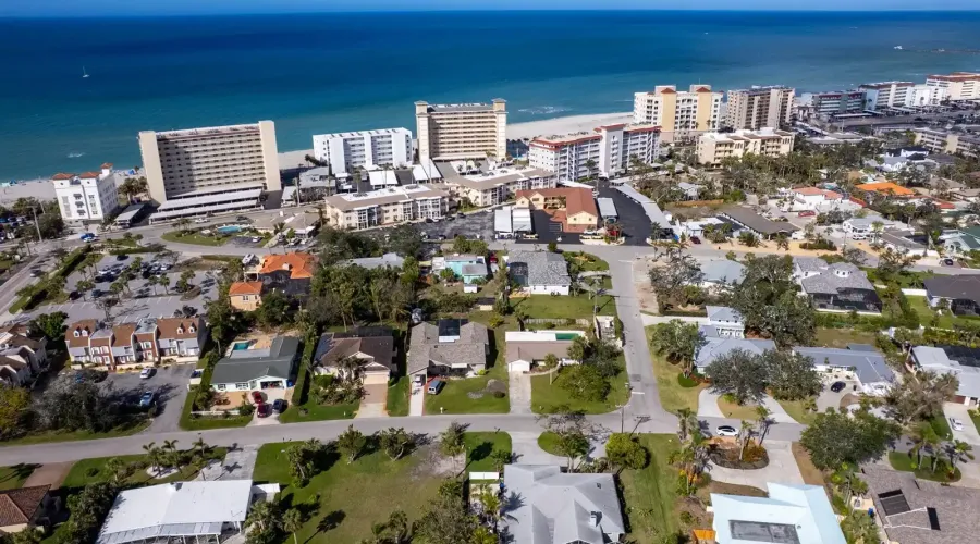 721 Cadiz Road, Venice, Florida, 34285, United States, 4 Bedrooms Bedrooms, 6 Rooms Rooms,3 BathroomsBathrooms,Residential,For Sale,Cadiz,1711070