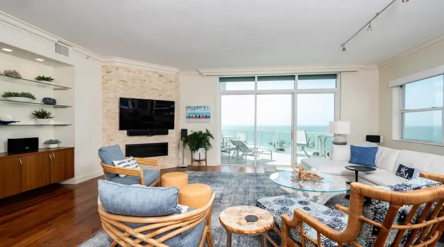2185 Gulf of Mexico Drive, Sarasota, Florida, 34228, United States, 3 Bedrooms Bedrooms, 6 Rooms Rooms,2 BathroomsBathrooms,Condo,For Sale,Villa Di Lancia,Gulf of Mexico,5,1711163