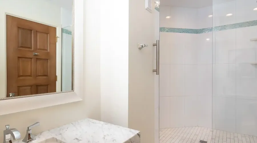 2185 Gulf of Mexico Drive, Sarasota, Florida, 34228, United States, 3 Bedrooms Bedrooms, 6 Rooms Rooms,2 BathroomsBathrooms,Condo,For Sale,Villa Di Lancia,Gulf of Mexico,5,1711163