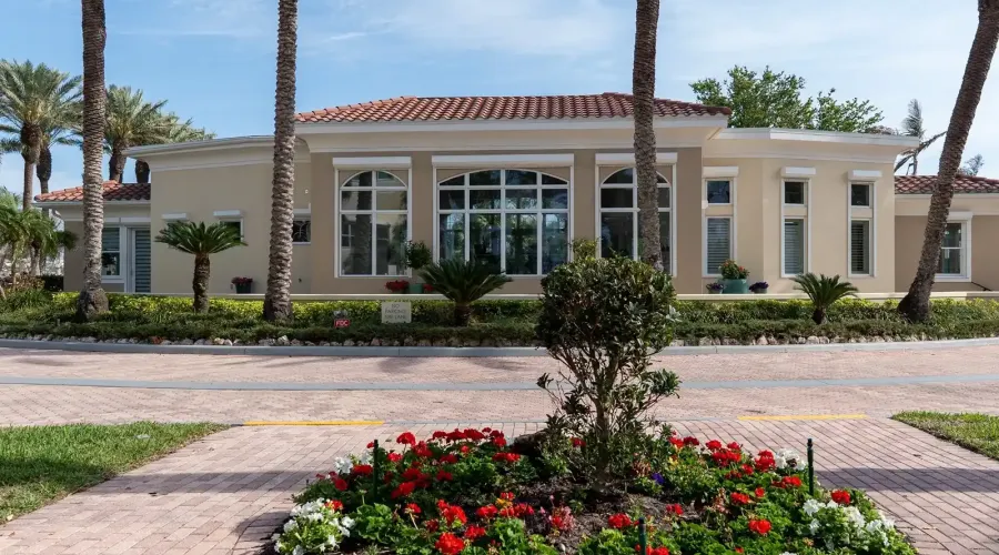 2185 Gulf of Mexico Drive, Sarasota, Florida, 34228, United States, 3 Bedrooms Bedrooms, 6 Rooms Rooms,2 BathroomsBathrooms,Condo,For Sale,Villa Di Lancia,Gulf of Mexico,5,1711163
