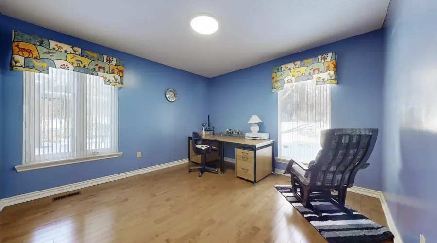 315 Woodland Acres Cres, Vaughan, Ontario, Canada, ,4 BathroomsBathrooms,Residential,For Sale,Woodland Acres,1711302