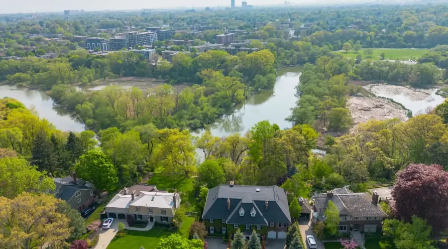 246 Riverside Dr, toronto, Ontario, M6S 4A9, Canada, 6 Bedrooms Bedrooms, ,6 BathroomsBathrooms,Residential,For Sale,Riverside Dr,1714131