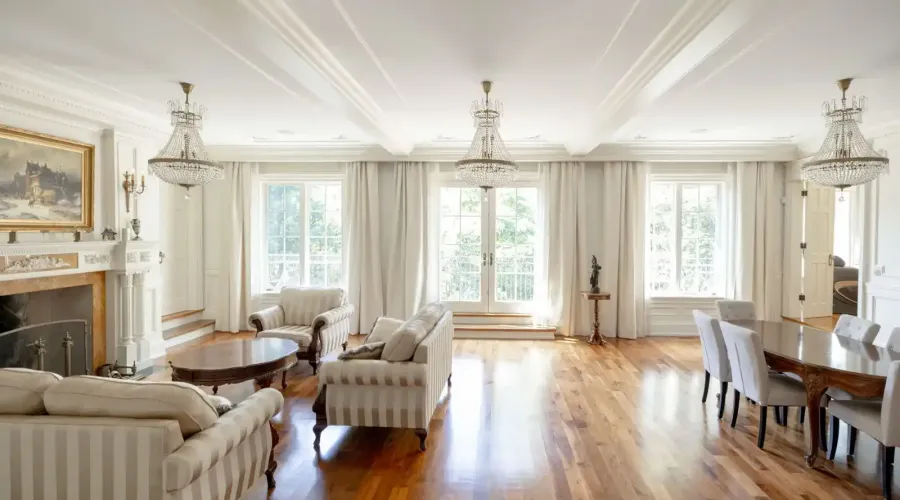246 Riverside Dr, toronto, Ontario, M6S 4A9, Canada, 6 Bedrooms Bedrooms, ,6 BathroomsBathrooms,Residential,For Sale,Riverside Dr,1714131