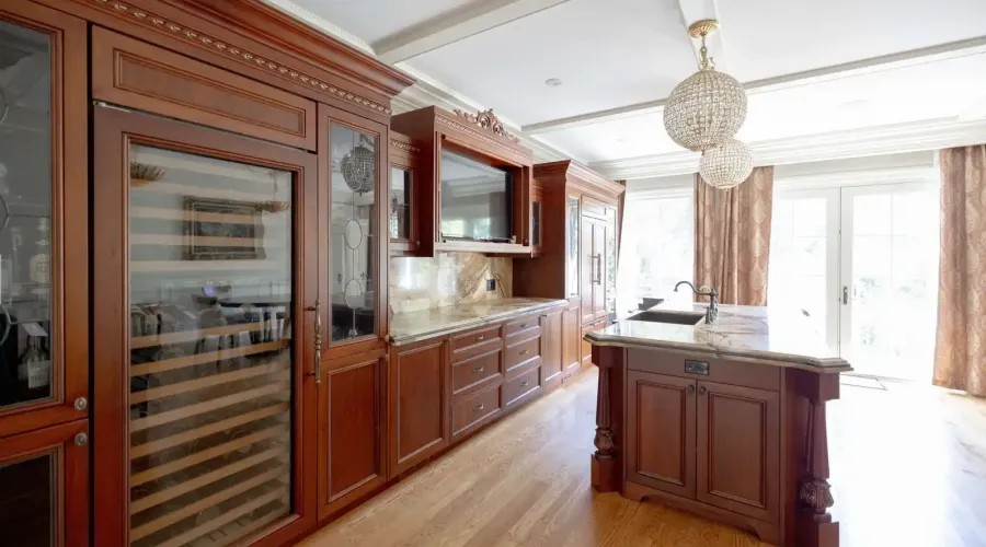 246 Riverside Dr, toronto, Ontario, M6S 4A9, Canada, 6 Bedrooms Bedrooms, ,6 BathroomsBathrooms,Residential,For Sale,Riverside Dr,1714131