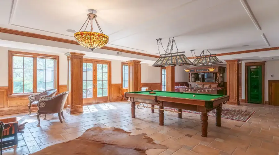 246 Riverside Dr, toronto, Ontario, M6S 4A9, Canada, 6 Bedrooms Bedrooms, ,6 BathroomsBathrooms,Residential,For Sale,Riverside Dr,1714131