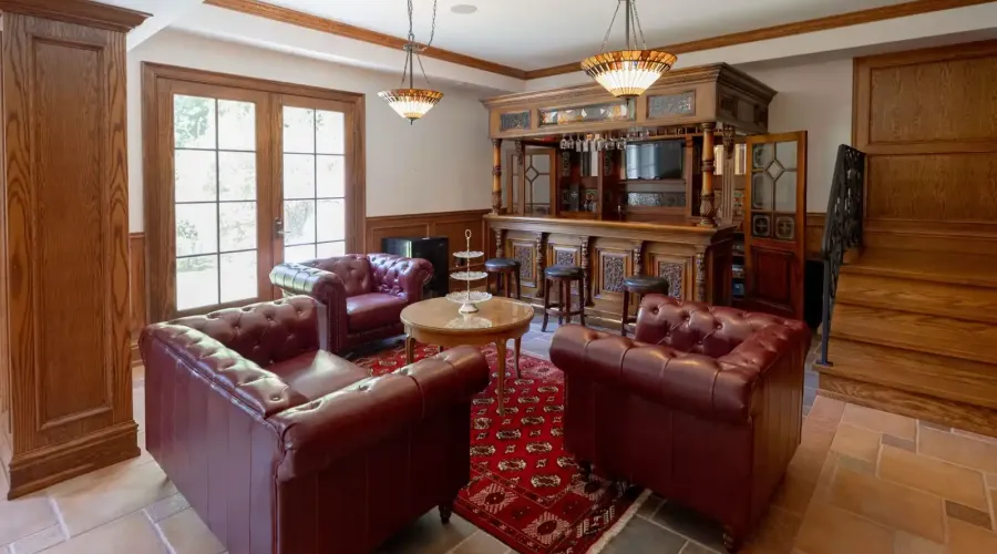 246 Riverside Dr, toronto, Ontario, M6S 4A9, Canada, 6 Bedrooms Bedrooms, ,6 BathroomsBathrooms,Residential,For Sale,Riverside Dr,1714131
