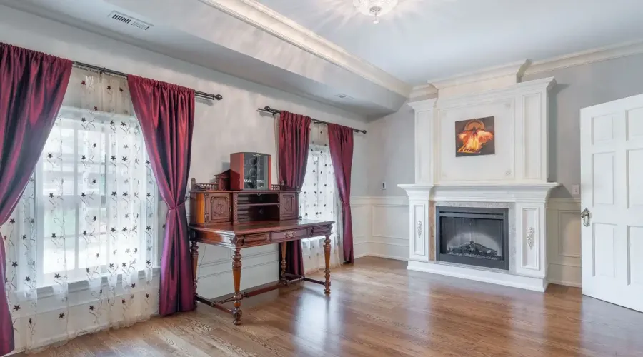 246 Riverside Dr, toronto, Ontario, M6S 4A9, Canada, 6 Bedrooms Bedrooms, ,6 BathroomsBathrooms,Residential,For Sale,Riverside Dr,1714131