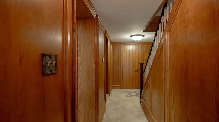 246 Riverside Dr, toronto, Ontario, M6S 4A9, Canada, 6 Bedrooms Bedrooms, ,6 BathroomsBathrooms,Residential,For Sale,Riverside Dr,1714131