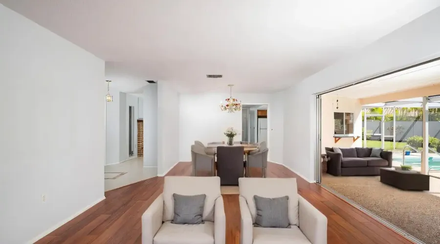 1838 Sandalwood Drive, Sarasota, Florida, 34231, United States, 3 Bedrooms Bedrooms, 6 Rooms Rooms,2 BathroomsBathrooms,Residential,For Sale,Sandalwood,1715193