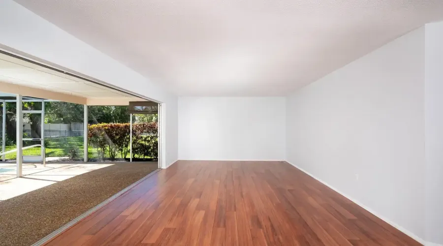 1838 Sandalwood Drive, Sarasota, Florida, 34231, United States, 3 Bedrooms Bedrooms, 6 Rooms Rooms,2 BathroomsBathrooms,Residential,For Sale,Sandalwood,1715193