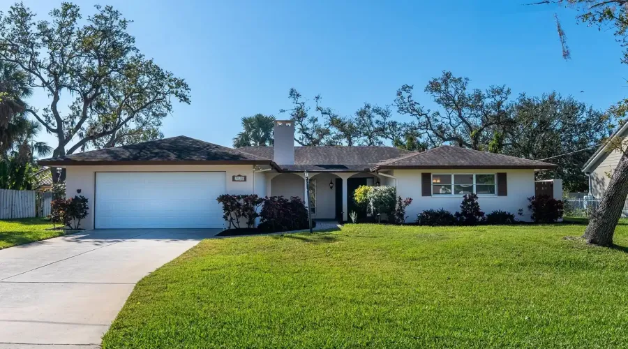1838 Sandalwood Drive, Sarasota, Florida, 34231, United States, 3 Bedrooms Bedrooms, 6 Rooms Rooms,2 BathroomsBathrooms,Residential,For Sale,Sandalwood,1715193