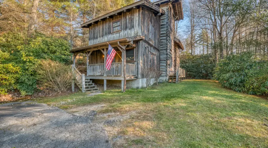 164 Avery County High School Road, Newland, North Carolina, 28657, United States, 4 Bedrooms Bedrooms, ,3 BathroomsBathrooms,Residential,For Sale,164 Avery County High School Road,1715511