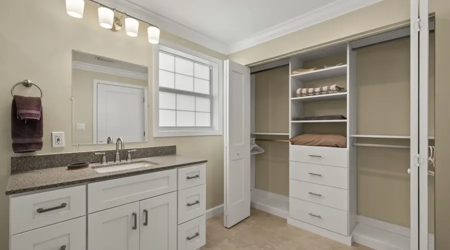 1139 Buttonwood Lane, Sanibel, Florida, 33957, United States, 2 Bedrooms Bedrooms, 8 Rooms Rooms,2 BathroomsBathrooms,Residential,For Sale,Buttonwood,1722736