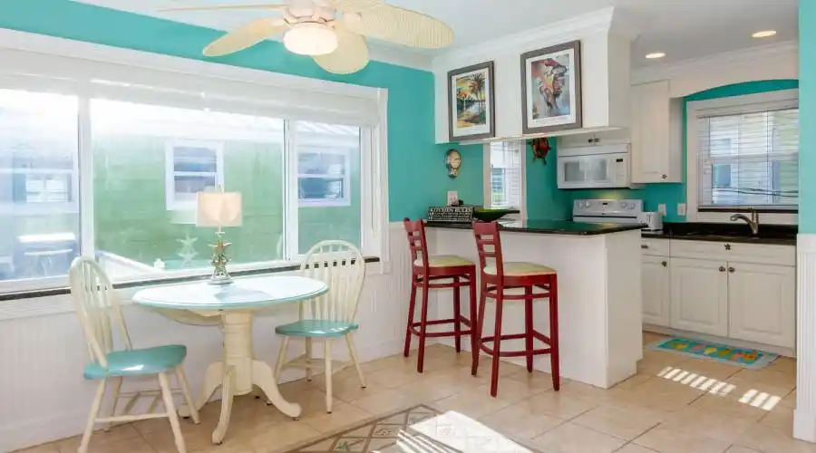 724 Estero Blvd,Fort Myers Beach,Florida 33931,United States,2 Bedrooms Bedrooms,5 Rooms Rooms,1 BathroomBathrooms,Waterfront,Estero,168575