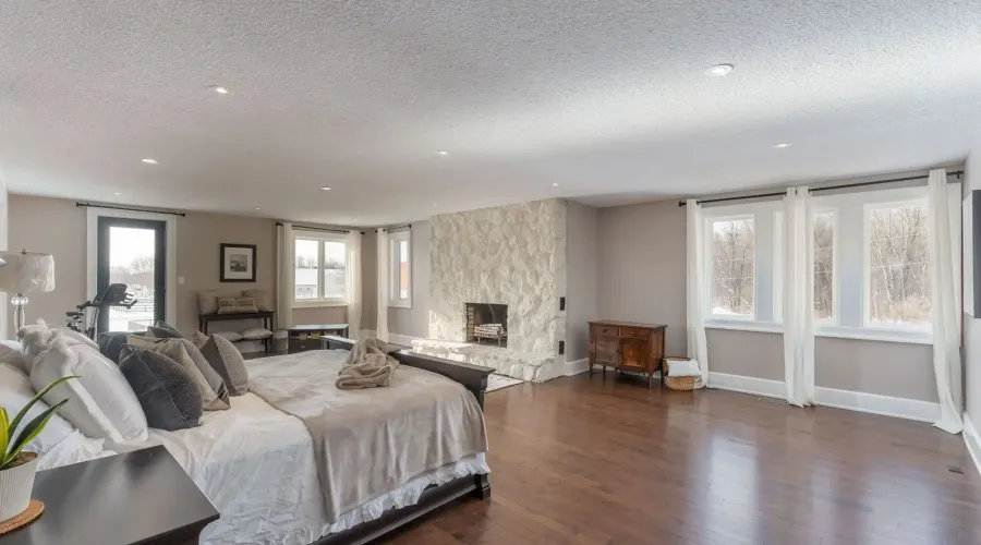 1046 Concession 6 Rd W, Hamilton, Ontario, L0R 1V0, Canada, 5 Bedrooms Bedrooms, ,7 BathroomsBathrooms,Residential,For Sale,Concession 6 Rd W,1731317