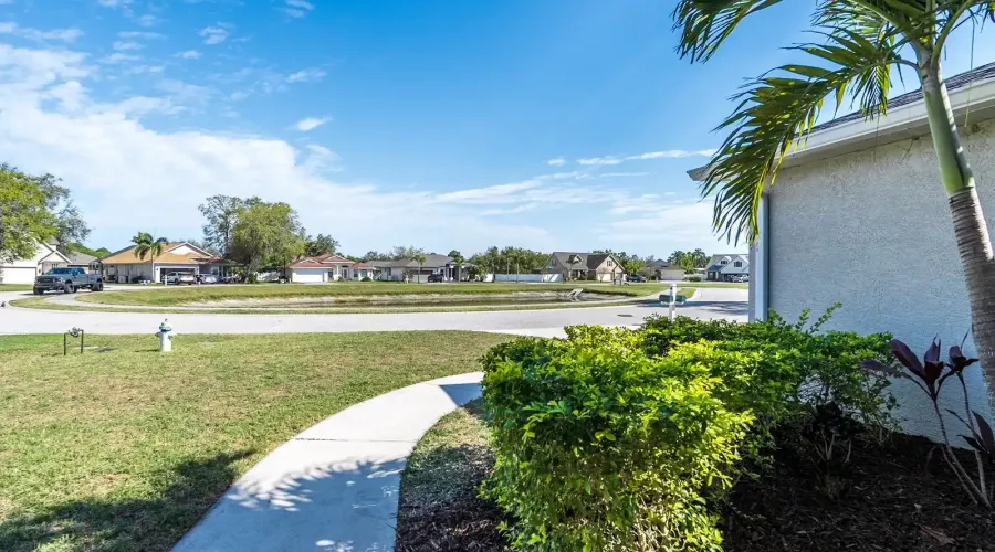 6765 Island Creek Rd, Sarasota, Florida, 34240, United States, 3 Bedrooms Bedrooms, 6 Rooms Rooms,2 BathroomsBathrooms,Residential,For Sale,Island Creek,1732493