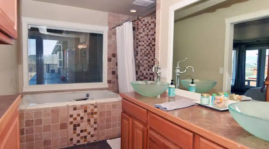 Address not available!,2 Bedrooms Bedrooms,6 Rooms Rooms,Residential,Pinewood Lane,1,169495