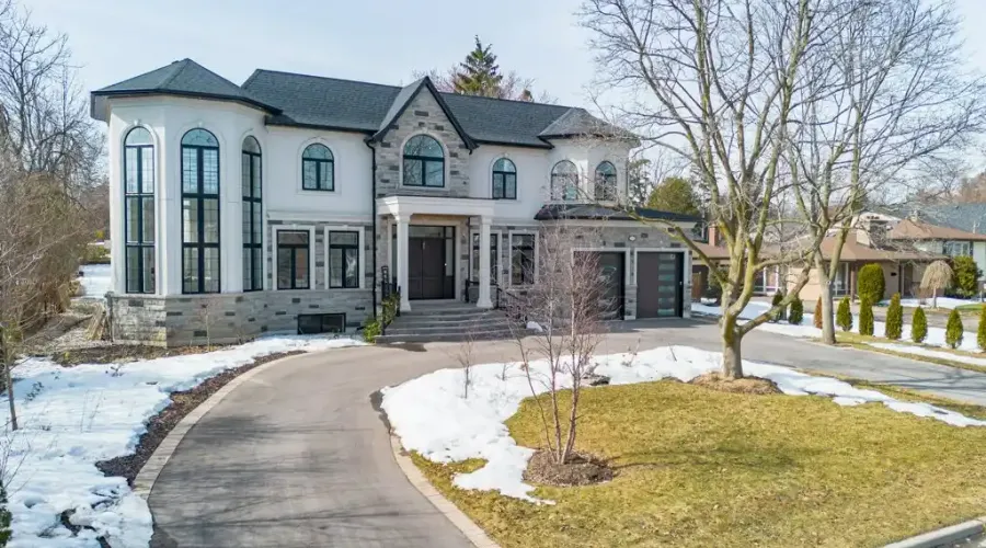 2554 Liruma Rd, Mississauga, Ontario, L5K 1Y6, Canada, 4 Bedrooms Bedrooms, ,7 BathroomsBathrooms,Residential,For Sale,Liruma Rd,1741200